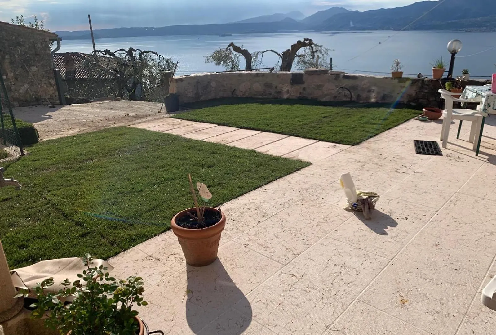 Casa Silvia II Mit Seeblick Mit Terrasse Torri Del Benaco Italië