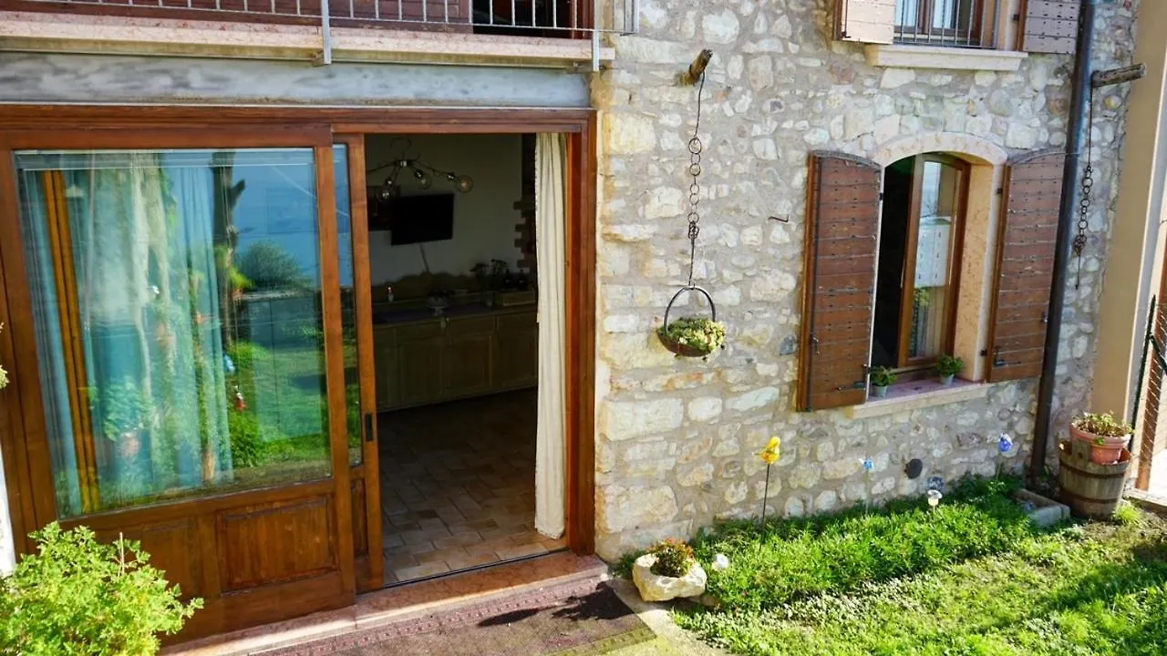 Apartmán Casa Silvia II Mit Seeblick Mit Terrasse Torri Del Benaco Itálie